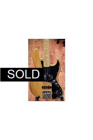Fender Marcus Miller IV Natural Fender Marcus Miller IV Natural
